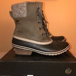 Women’s Size 9 Sorel Slimpack II Lace boots